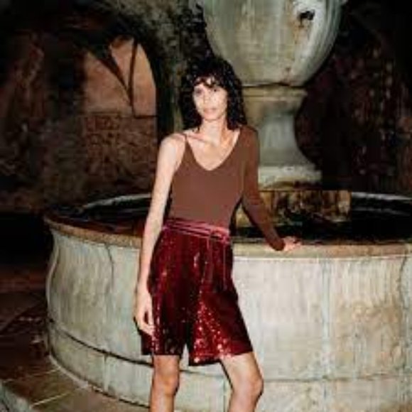 Zara Red Sequin Shorts New With Tag - Picture 1 of 5